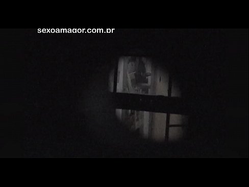 ❤️ Ξανθιά κοπέλα βιντεοσκοπήθηκε κρυφά από ηδονοβλεψία της γειτονιάς κρυμμένο πίσω από κούφια τούβλα ☑ Πόρνο ❌️❤